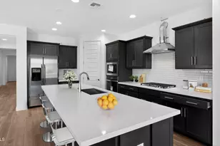 17065 W Hope Dr, Surprise, AZ 85388 - Photo 2