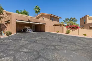 736 E North Ln, Phoenix, AZ 85020 - Photo 8