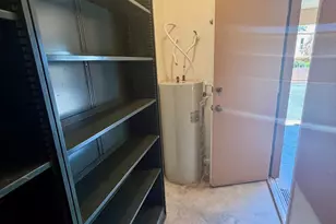 736 E North Ln, Phoenix, AZ 85020 - Photo 38