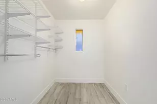 8103 N 56th Ave, Glendale, AZ 85302 - Photo 18