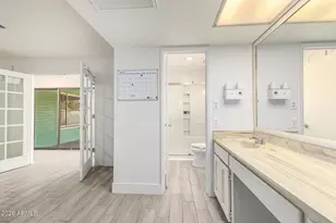 8103 N 56th Ave, Glendale, AZ 85302 - Photo 16