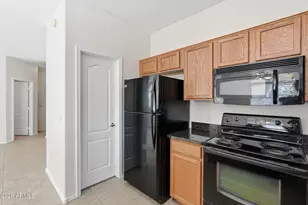 2250 E Deer Valley Rd, Phoenix, AZ 85024 - Photo 12