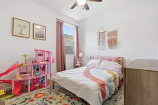 15996 W Honeysuckle Dr, Surprise, AZ 85387 - Photo 16