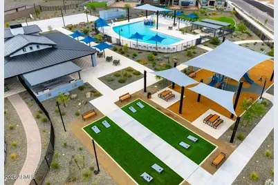 15996 W Honeysuckle Drive, Surprise, AZ 85387 - Photo 2