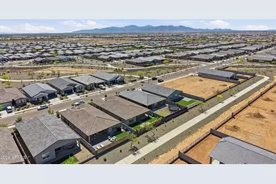 15996 W Honeysuckle Drive, Surprise, AZ 85387 - Photo 28