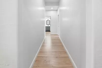 26022 N 44th Drive, Phoenix, AZ 85083 - Photo 32