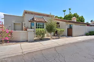 4615 E Monte Way, Phoenix, AZ 85044 - Photo 2
