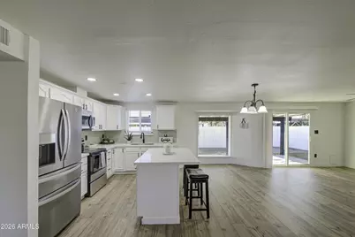 6213 W Almeria Road, Phoenix, AZ 85035 - Photo 8