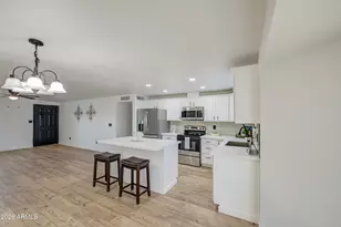 6213 W Almeria Rd, Phoenix, AZ 85035 - Photo 12