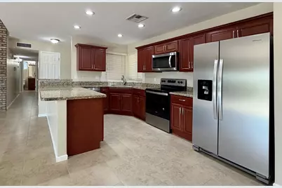 113 W Wagoner Road, Phoenix, AZ 85023 - Photo 24