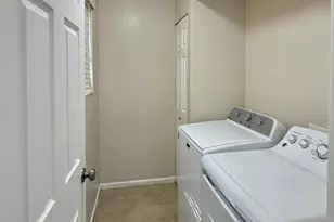 113 W Wagoner Rd, Phoenix, AZ 85023 - Photo 8