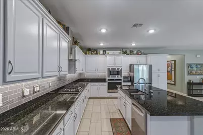 17157 W Laurie Lane, Waddell, AZ 85355 - Photo 10