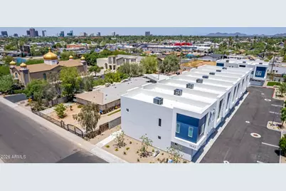 1642 E Monte Vista Road #5, Phoenix, AZ 85006 - Photo 1