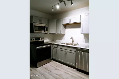 6713 E Cheery Lynn Road #2, Scottsdale, AZ 85251 - Photo 4