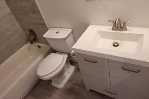 6713 E Cheery Lynn Rd, Scottsdale, AZ 85251 - Photo 8