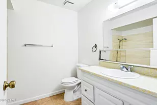 9919 N 97th Dr, Peoria, AZ 85345 - Photo 18