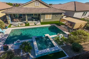 18106 N Stonegate Rd, Maricopa, AZ 85138 - Photo 2