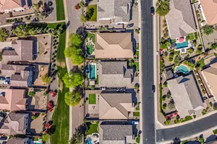 18106 N Stonegate Rd, Maricopa, AZ 85138 - Photo 48