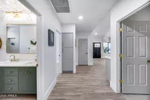 9811 E Sutton Dr, Scottsdale, AZ 85260 - Photo 36