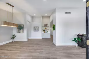 9811 E Sutton Dr, Scottsdale, AZ 85260 - Photo 6