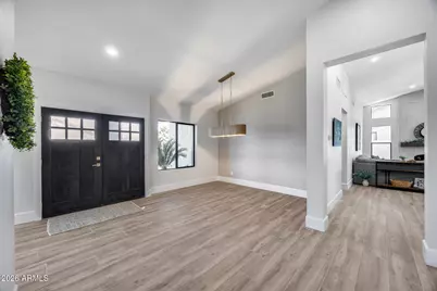 9811 E Sutton Drive, Scottsdale, AZ 85260 - Photo 8