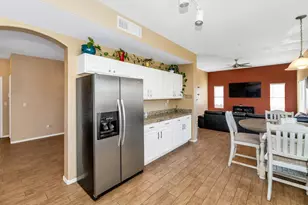 11155 E Laurel Ln, Scottsdale, AZ 85259 - Photo 10