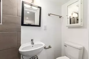 6935 E 4th St, Scottsdale, AZ 85251 - Photo 24