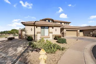 3586 E Riopelle Ct, Gilbert, AZ 85298 - Photo 2