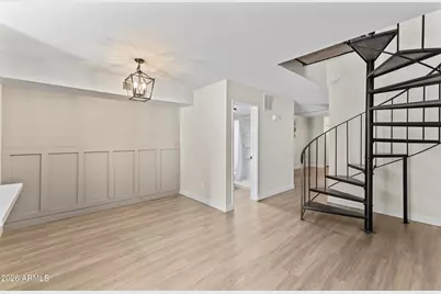 1425 E Desert Cove Avenue #15, Phoenix, AZ 85020 - Photo 12