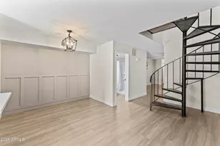 1425 E Desert Cove Ave, Phoenix, AZ 85020 - Photo 12
