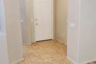 1864 W Olive Way, Chandler, AZ 85248 - Photo 4