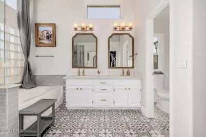 8517 W Joan De Arc Avenue, Peoria, AZ 85381 - Photo 18