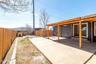 4873 E Bullwinkle Dr, Flagstaff, AZ 86004 - Photo 18