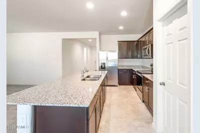 43045 W Palo Amarillo Road, Maricopa, AZ 85138 - Photo 4