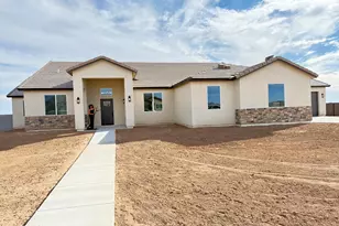 9315 W Sandstone Mountain Dr, Casa Grande, AZ 85194 - Photo 2