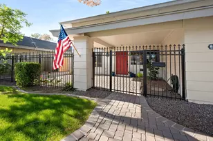 8464 N 7th Ave, Phoenix, AZ 85021 - Photo 4