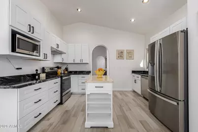 26034 S Hollygreen Drive, Sun Lakes, AZ 85248 - Photo 16