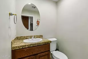 9817 N 36th St, Phoenix, AZ 85028 - Photo 24