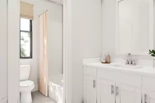 2517 W Gloria Ln, Phoenix, AZ 85085 - Photo 12