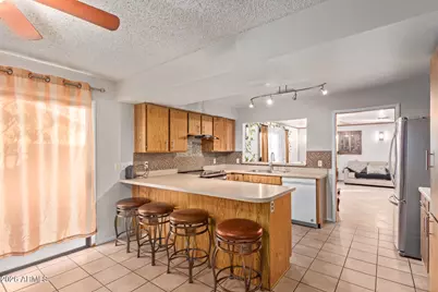 7411 W Vogel Avenue, Peoria, AZ 85345 - Photo 2