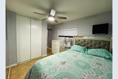 3720 W Mauna Loa Lane #Studio, Phoenix, AZ 85053 - Photo 10