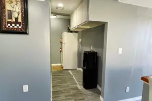 3720 W Mauna Loa Ln, Phoenix, AZ 85053 - Photo 6