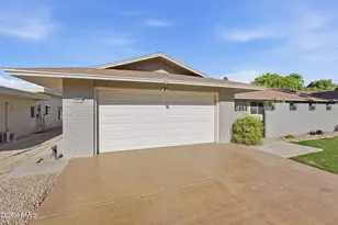 18410 N 104th Ave N, Sun City, AZ 85373 - Photo 6