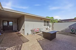 18410 N 104th Ave N, Sun City, AZ 85373 - Photo 8