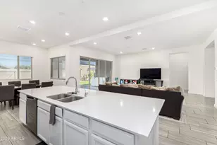 23929 N 166th Ln, Surprise, AZ 85387 - Photo 8