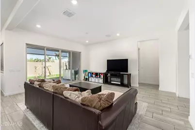 23929 N 166th Lane, Surprise, AZ 85387 - Photo 4