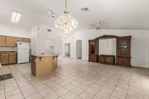 226 W Gail Dr, Gilbert, AZ 85233 - Photo 8