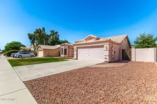 226 W Gail Dr, Gilbert, AZ 85233 - Photo 32