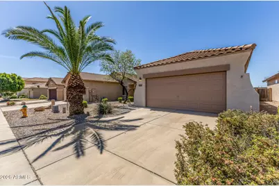 256 N 110th Street, Apache Junction, AZ 85120 - Photo 2