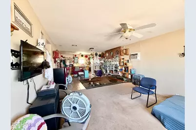 119 E Ash Avenue, Casa Grande, AZ 85122 - Photo 2